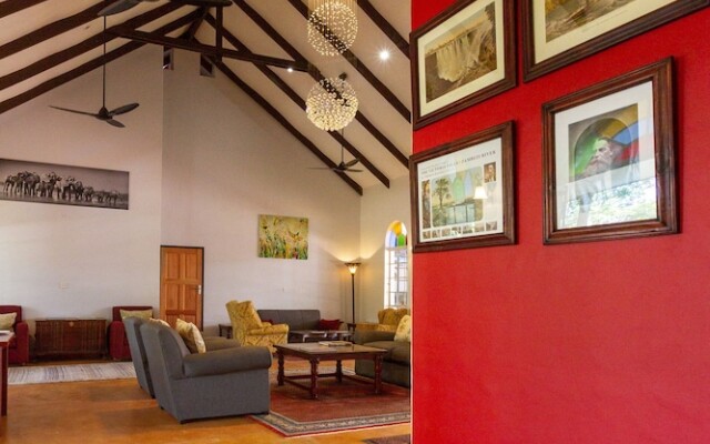 The Courtney Lodge