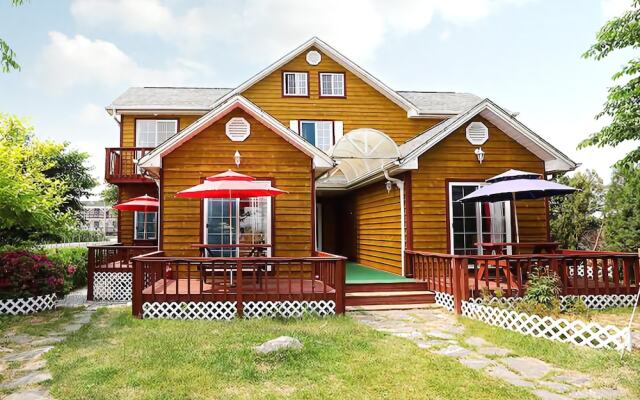 Anmyeondo Fullhouse Pension