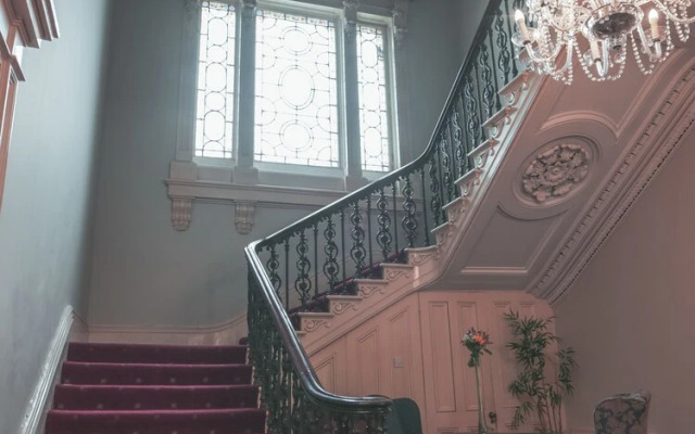 Boyne Valley Hotel - Bed & Breakfast Only