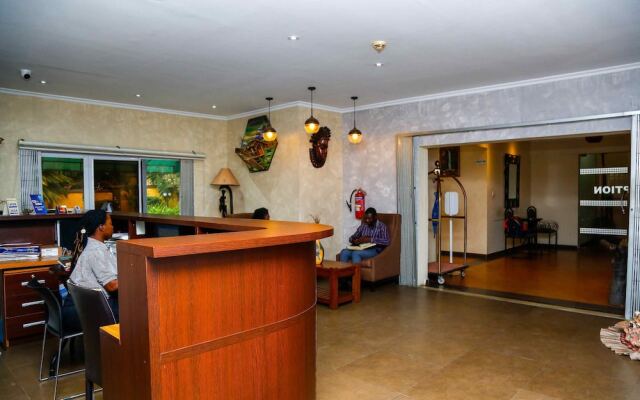 Midindi Hotel & Conference Center