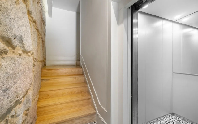 Timeless Luxury Porto W/ Ac & Elevator