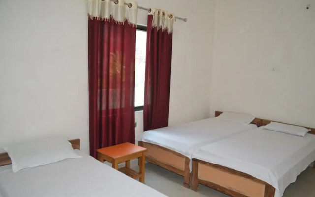 Middle Way Home Stay