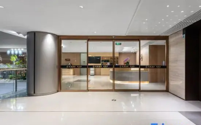 Yibo Hotel (Pazhou Exhibition Center Guangzhou Tower Branch)