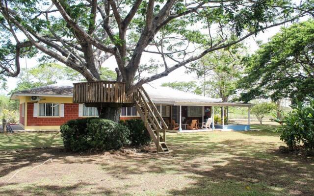 Lagoona Villa