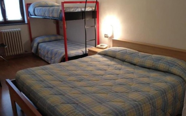 Hotel Rododendro