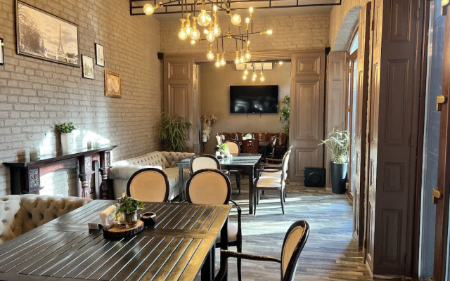Hotel Boutique 5 Continents