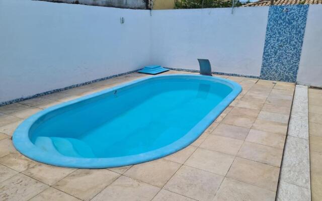 Casa na Aruana com piscina e 3/4