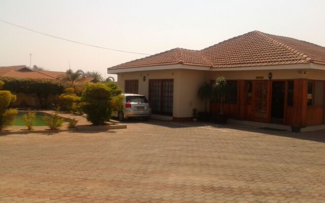 Comfort Palace Guest House Francistown