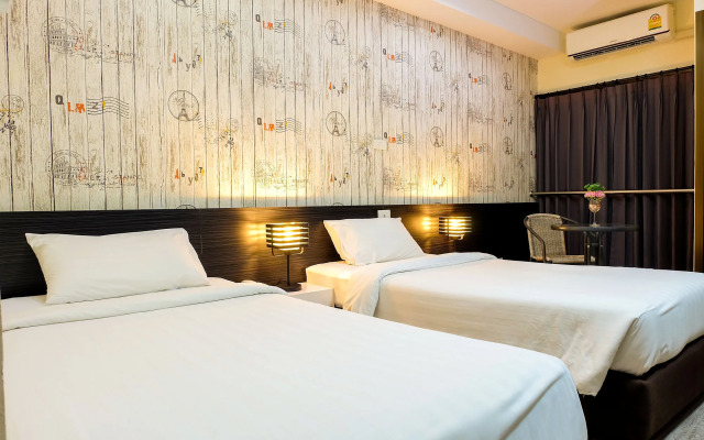 Prajaktra City Hostel