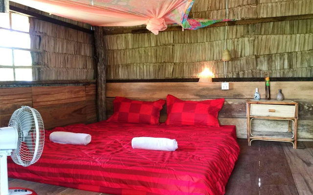 Family Batcave Homestay - Hostel