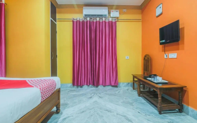 Danni's By OYO Rooms