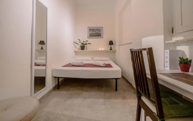 Valletta Main Street Apartment