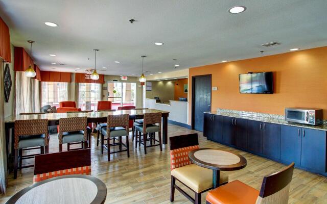 Motel 6 Arlington, TX