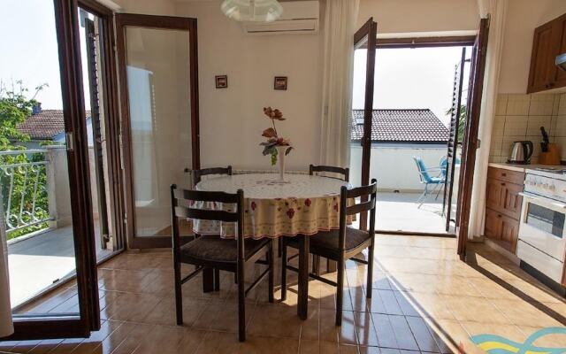 Nice Apartment With Terrace & Grill