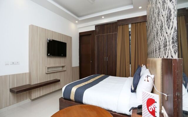 OYO 14481 Almati Inn