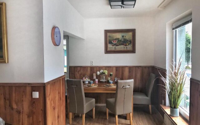 Golden Gapa Central Large Family Apartment 24