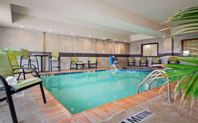 Best Western Plus Pratt