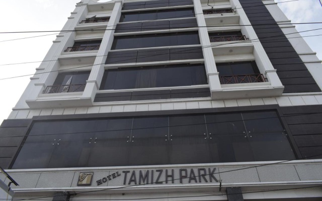 Hotel Tamizh Park