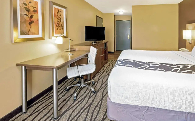 Holiday Inn Express Butte