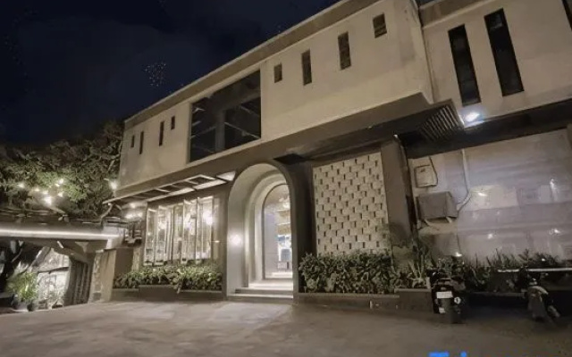 Karang Sari Hotel