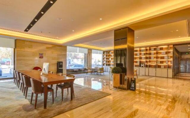 Tangshan Nanyuan Business Hotel