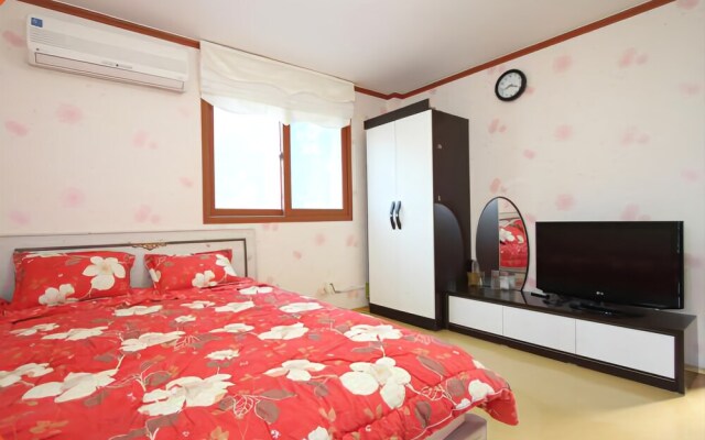 Tongyeong Yeonji Pension