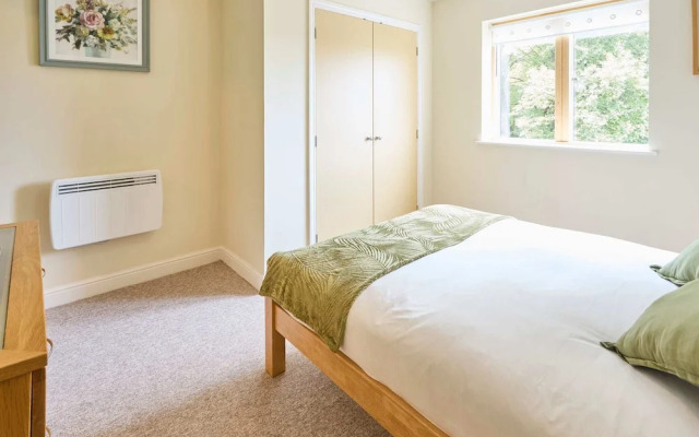 Host Stay Newport House Apartment