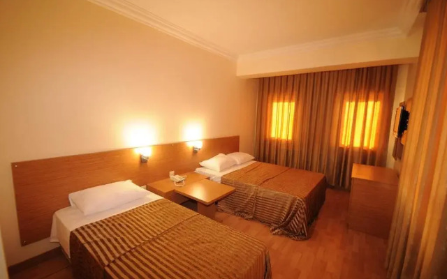 Serra Otel