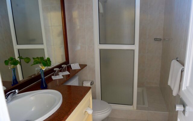 Coral Azur Beach Resort