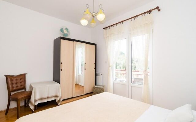 Apartments Villa Nikol