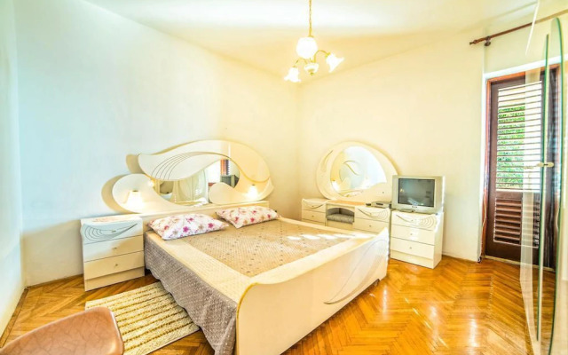 Apartments Matak 1003