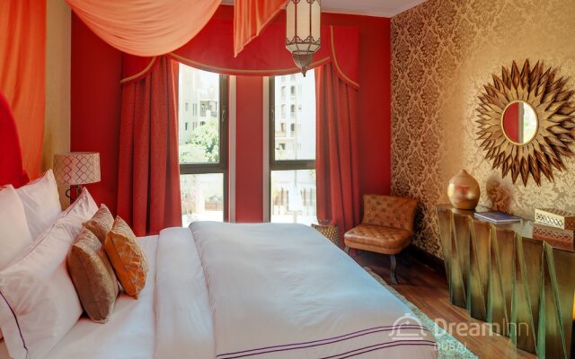 Dream Inn Dubai - Arabian Old Town