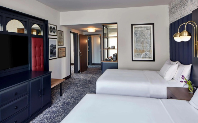 The Hamilton Alpharetta, Curio Collection by Hilton