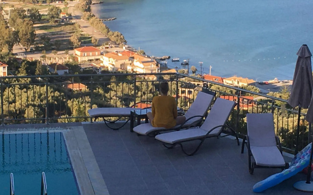 Villa Eora