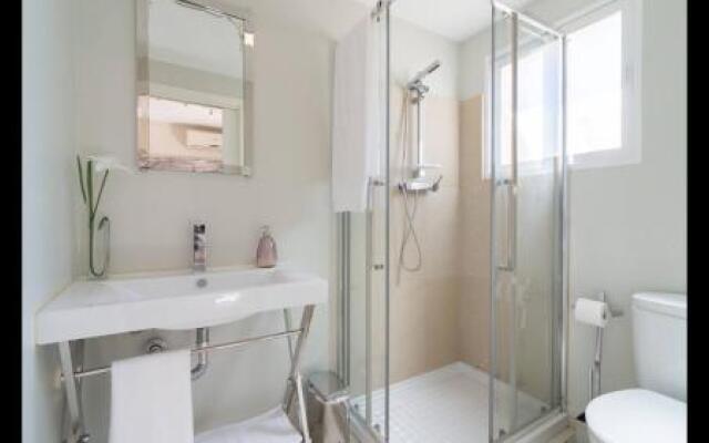 Kentia Rooms