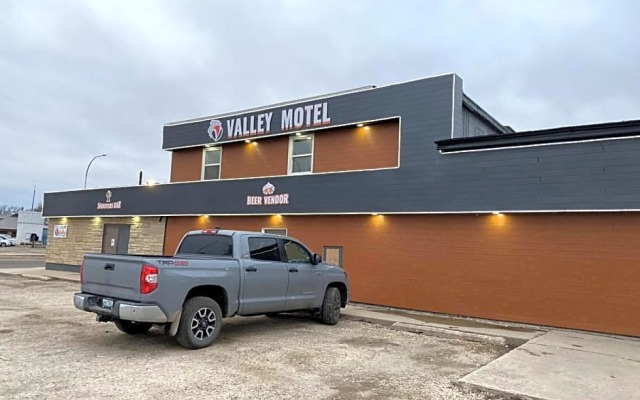 Valley Motor Lodge