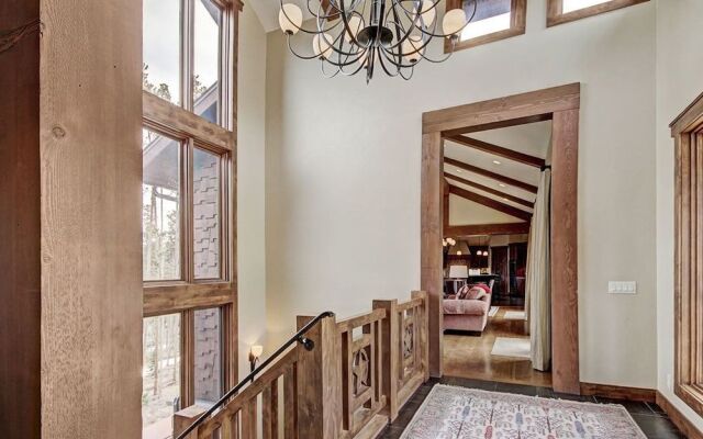 Highlands Hideaway - Private Home by RedAwning