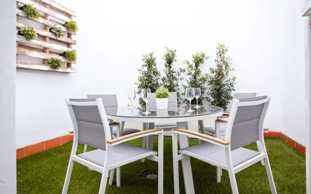 Genteel Home Recaredo