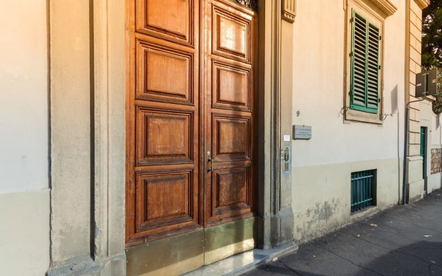Lovely Apartment in Florence for 6 - Three Bedroom Apartment, Sleeps 6