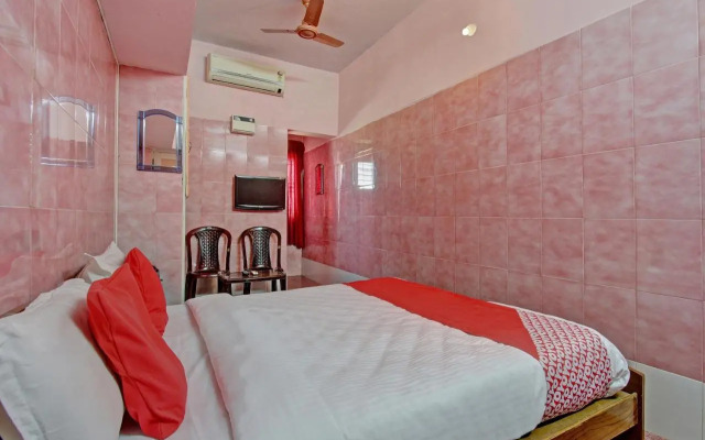 OYO 23672 Annai Residency