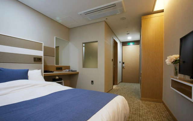 THE RECENZ Dongdaemun Hotel