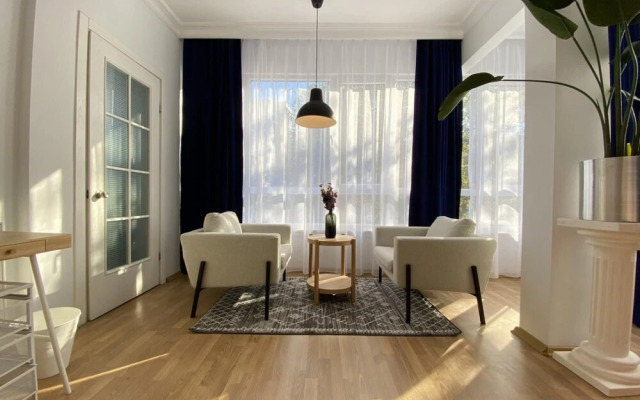 Missafir Superb Flat Near Bagdat Street in Kadikoy