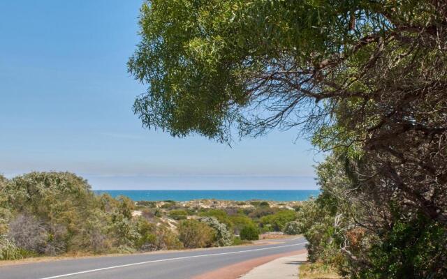 API Preston Beach Front Apartments