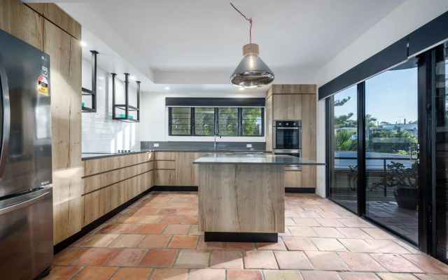 Tuscan inspired townhouse minutes from the beach