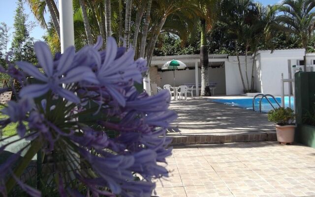 Hostal Blanco Apart-Hotel