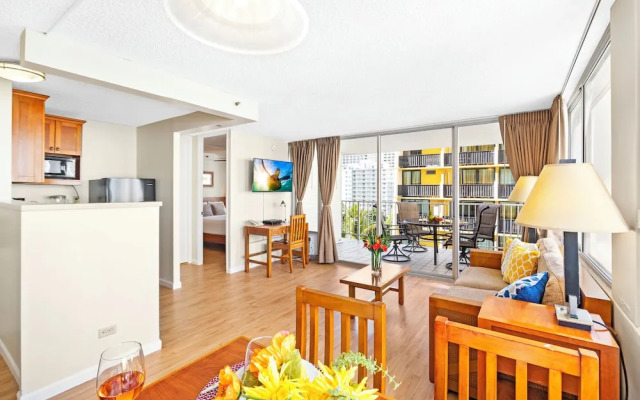 Pacific Monarch - 1 BR - Ocean & City Views