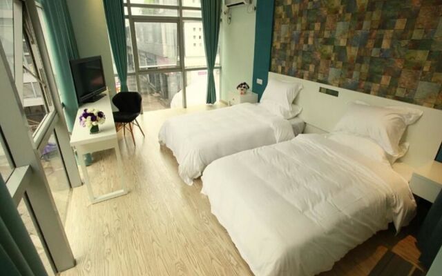 Hangzhou Annual Ring Art Hotel