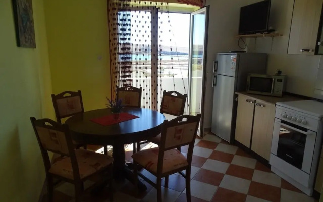 Don - 90m From the sea - A4