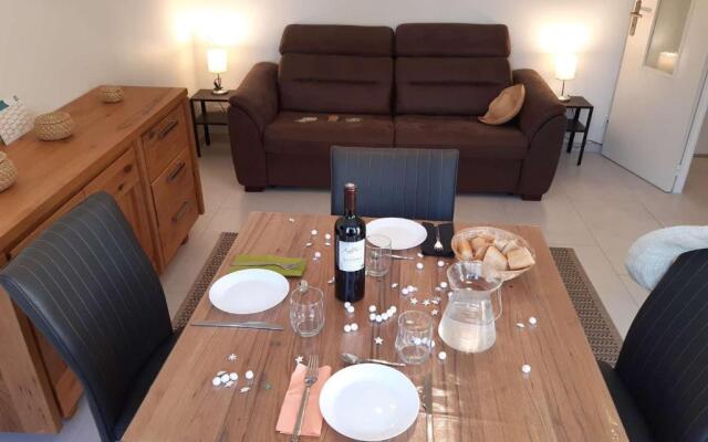 Appartement Fréjus, 1 pièce, 2 personnes - FR-1-226A-69