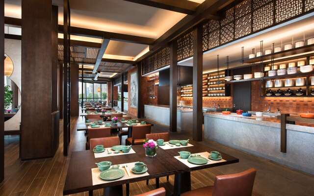 Shangri-la Hotel Yiwu 